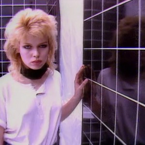 Kim Wilde – Chequered Love