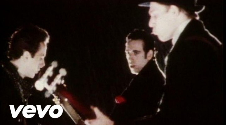 The Clash – London Calling