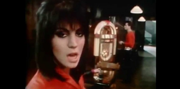 Joan Jett & the Blackhearts – I Love Rock ‘n Roll 1982